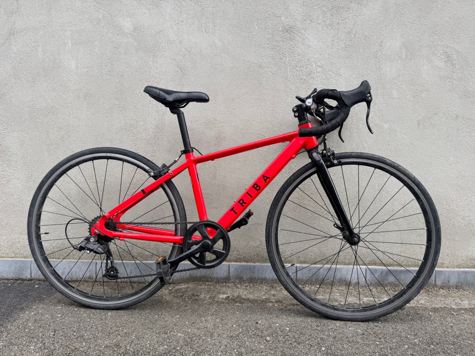 Koersfiets kind Triban 100 - 26” - 8-12j, Fietsen en Brommers, Minder dan 10 versnellingen, 26 inch, Velgrem, Aluminium