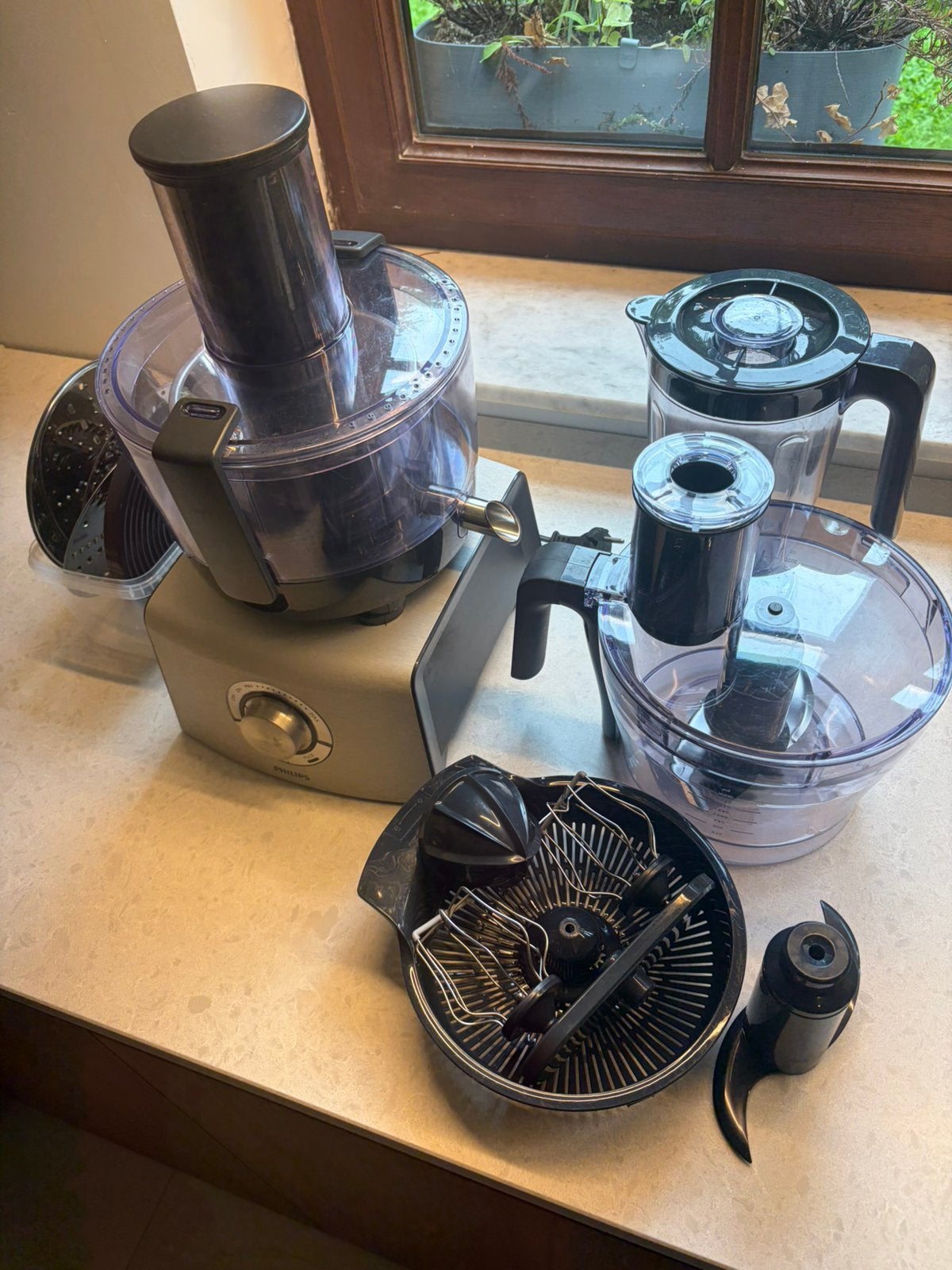 Robot cuisine - parfait etat - philips hr7775, Enlèvement, Comme neuf