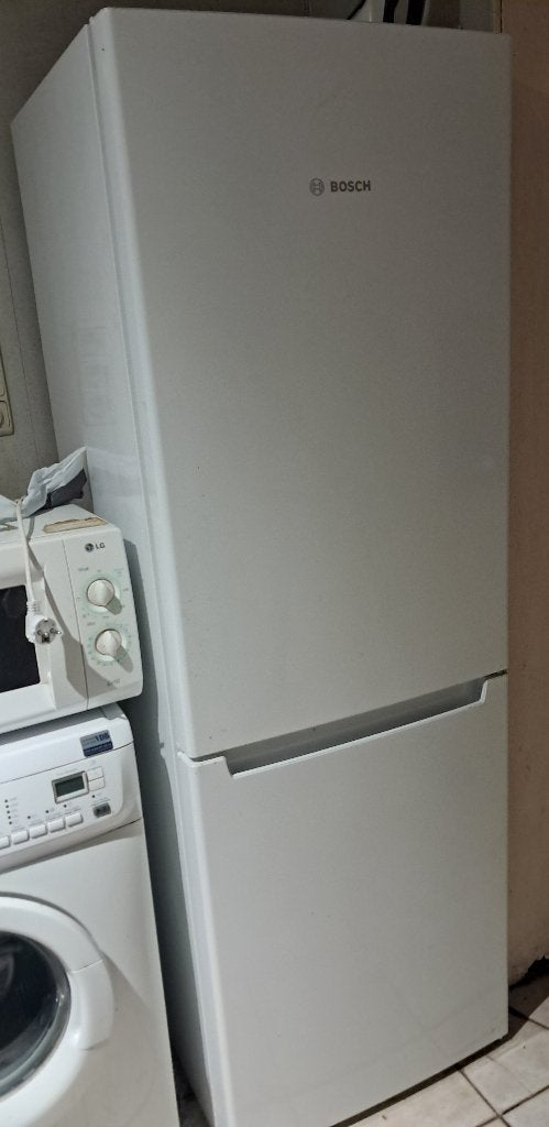 Bosch frigo met vriezer, Elektronische apparatuur, Ophalen, 150 tot 200 liter, Gebruikt, 60 cm of meer