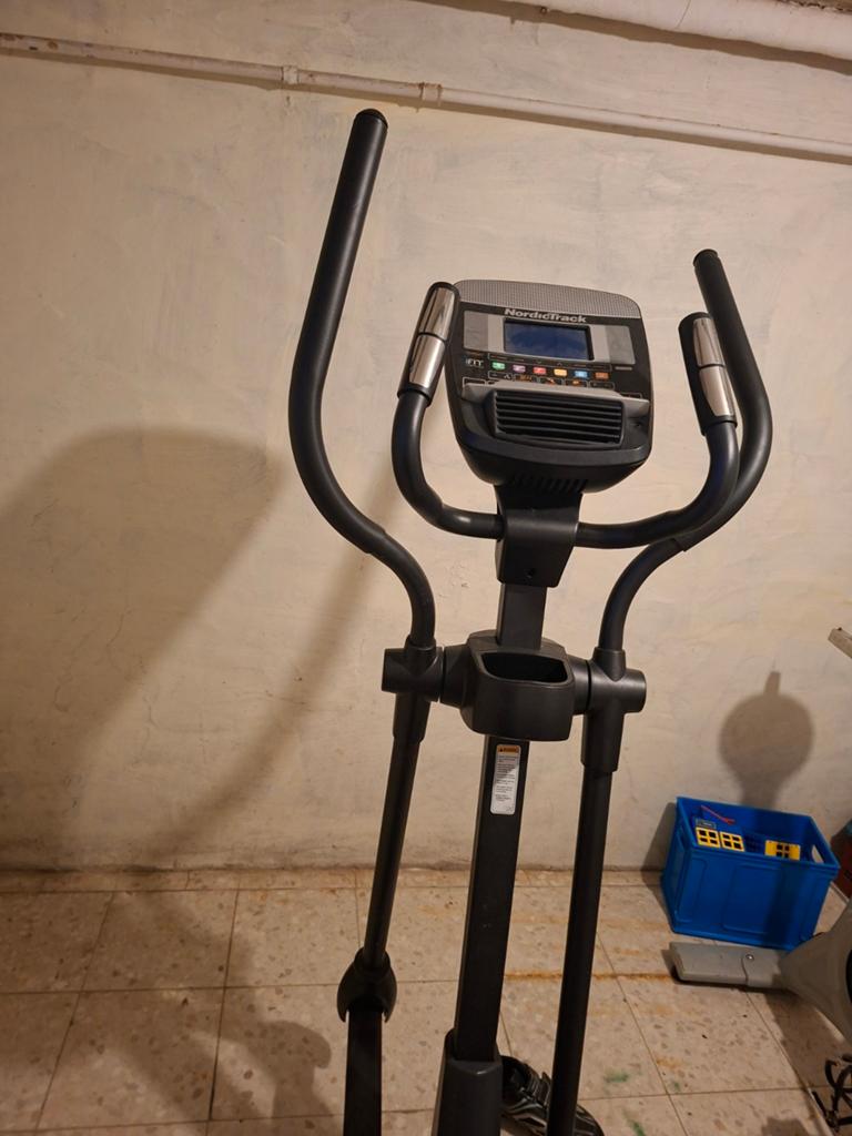 Vélo elliptique., Enlèvement, Vélo elliptique