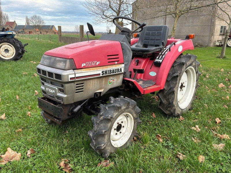 Mini-tracteur Shibaura P185F à quatre roues motrices, Jusqu'à 80 ch, Autres marques