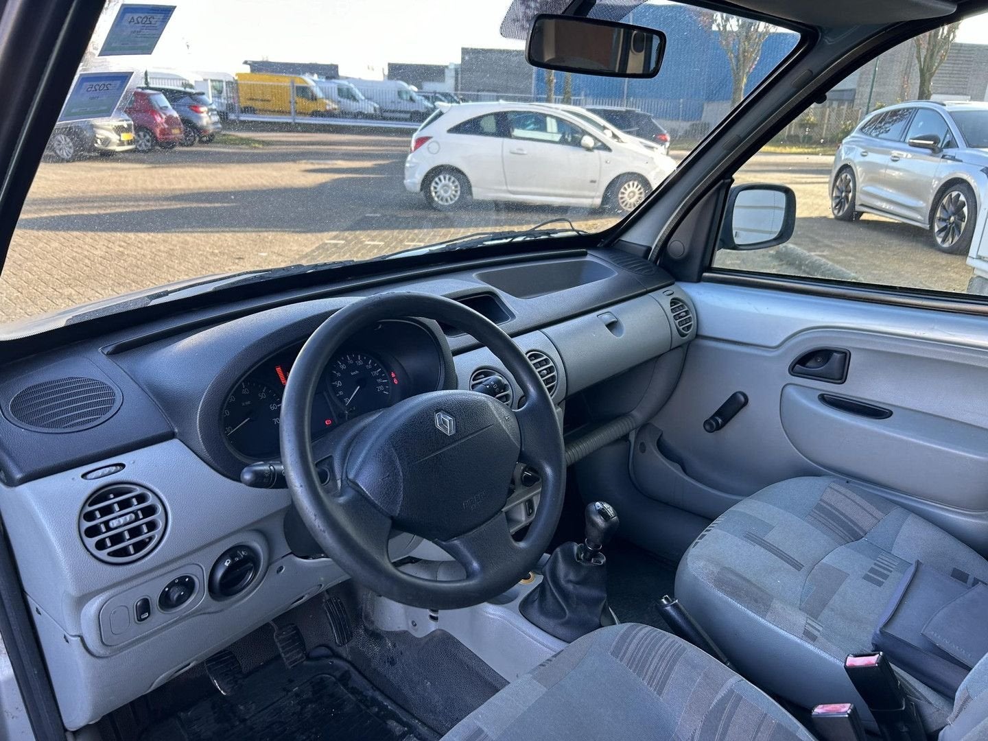 Renault Kangoo 1.5dCi 65 Expression | € 895,- MARGE! |, Argent ou Gris, Achat, Entreprise, Boîte manuelle