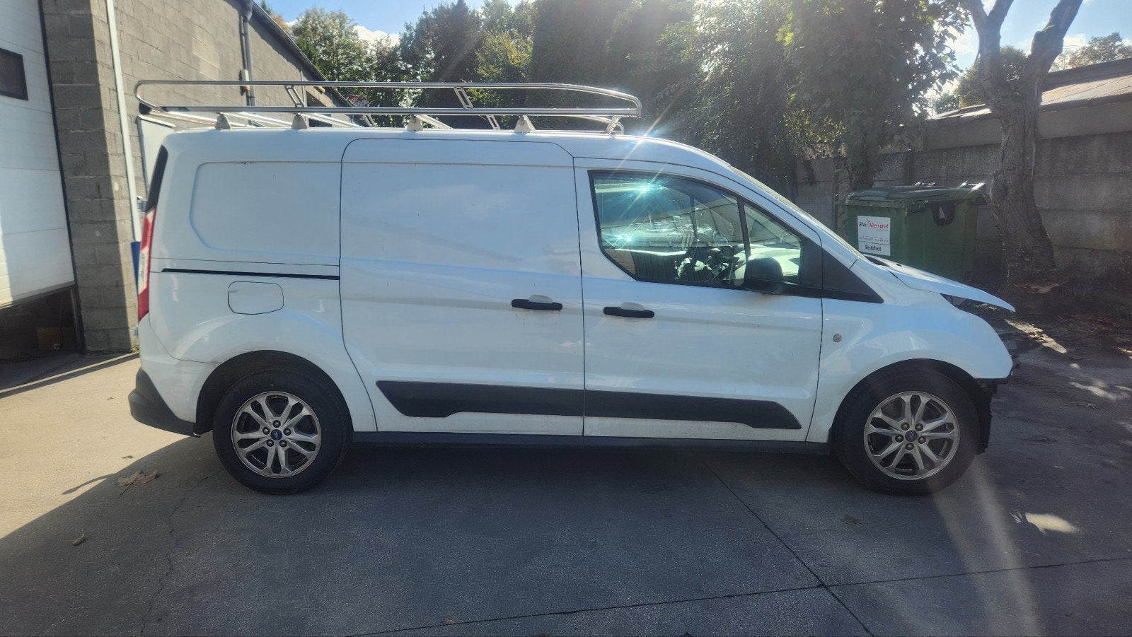 AUTOMAAT️EURO6 2022 98DKM FORD TRANSITCONNECT XL‼️SCHADEWAG, Auto's, Stof, Euro 6, Wit, Bedrijf