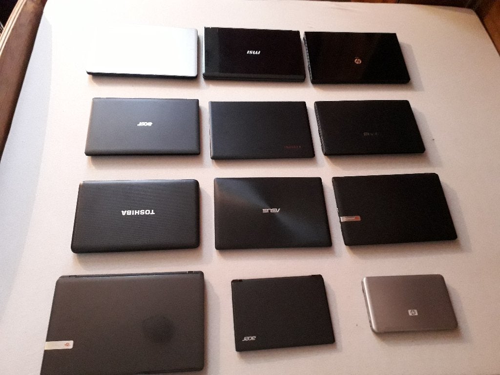 À vendre – veuillez consulter mes autres annonces., Informatique & Logiciels, Enlèvement, Commodore