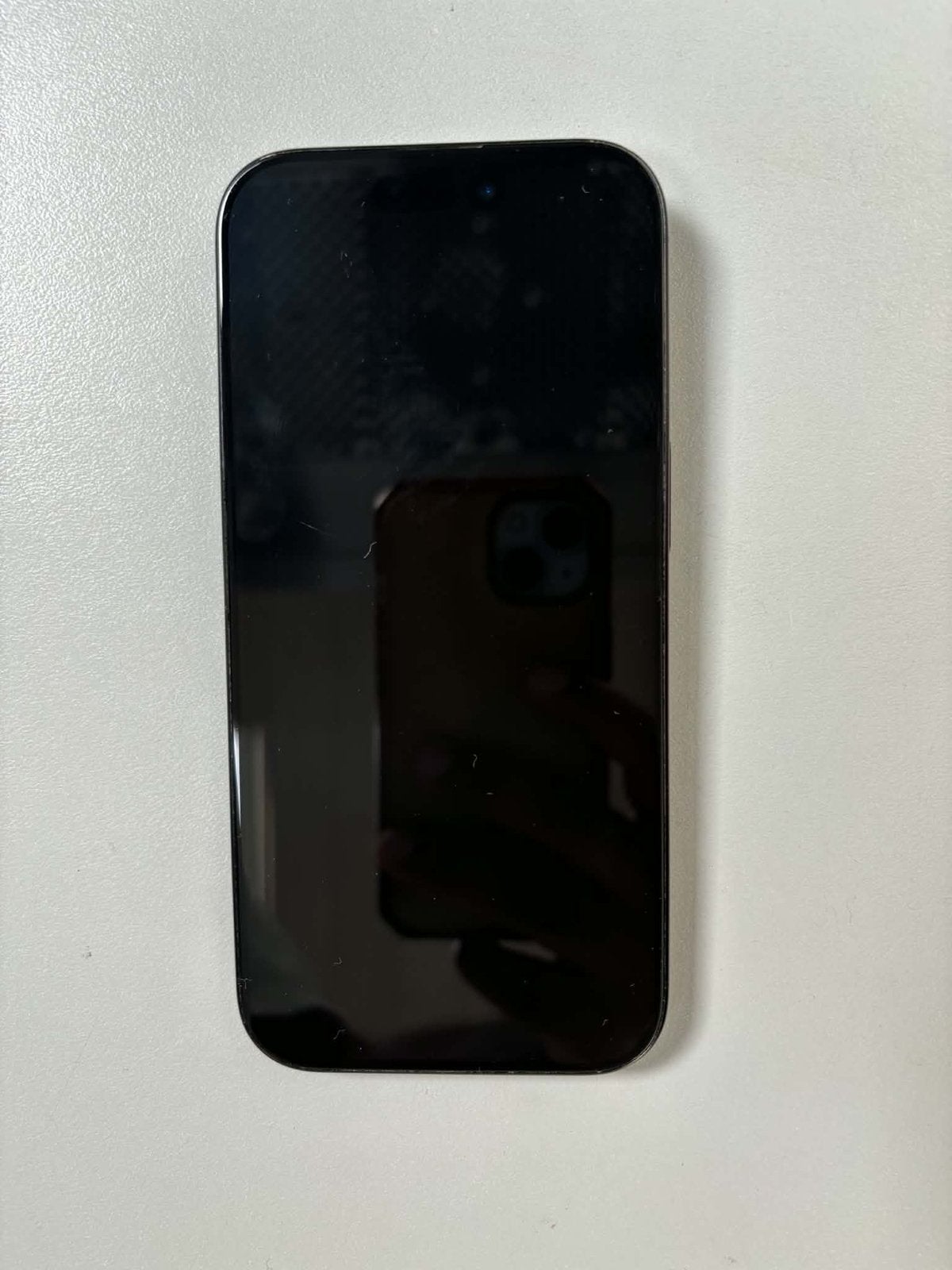 Iphone  16  pro    Met aankoop factuur, Ophalen, Zo goed als nieuw