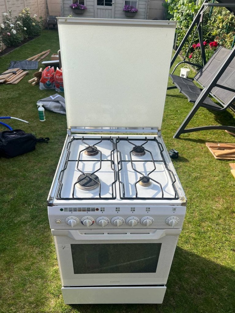 Keukenfornuis, Elektronische apparatuur, Fornuizen, Ophalen, Gebruikt, 4 kookzones, Gas