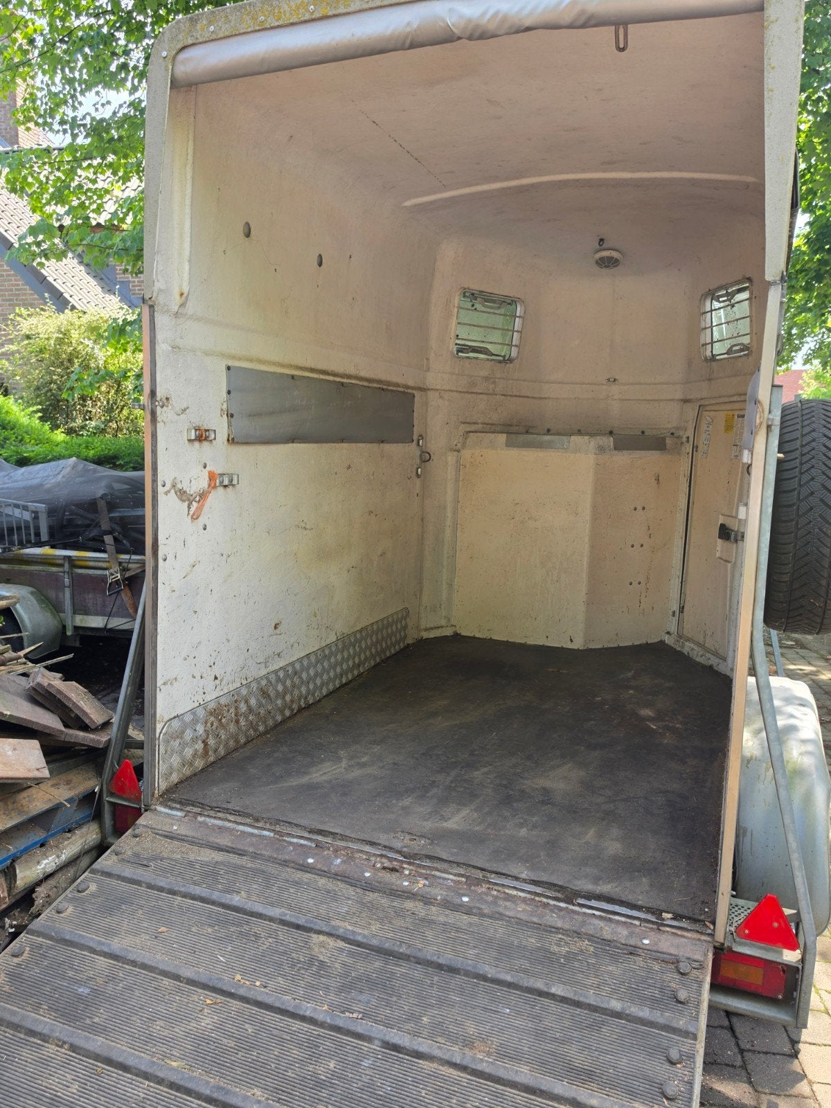 Voor snelle beslissers bockmann dubbele paardentrailer xl, Ophalen