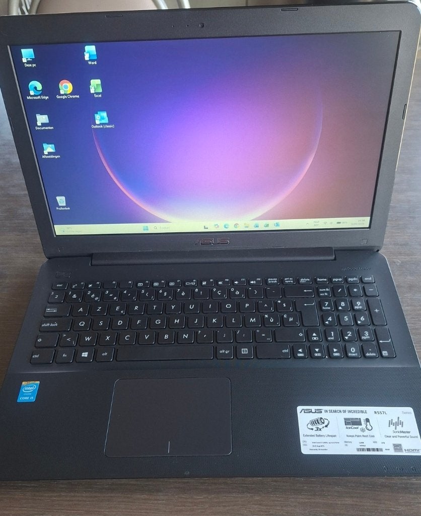 Asus R557L., Computers en Software, Asus, 15 inch, 8 GB, Intel Core i3-5200U CPU