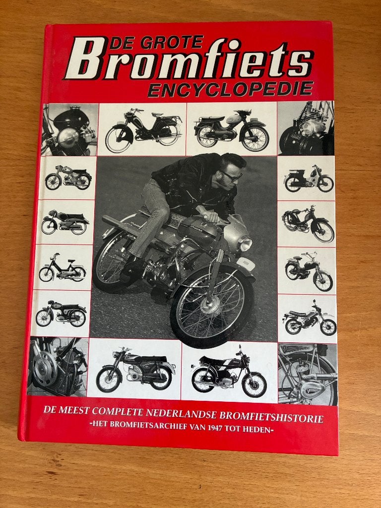 de grote bromfiets encyclopedie 1947-2000, Boeken, Encyclopedieën, Complete serie, Ophalen of Verzenden, Zo goed als nieuw, Target Press, Moordrecht