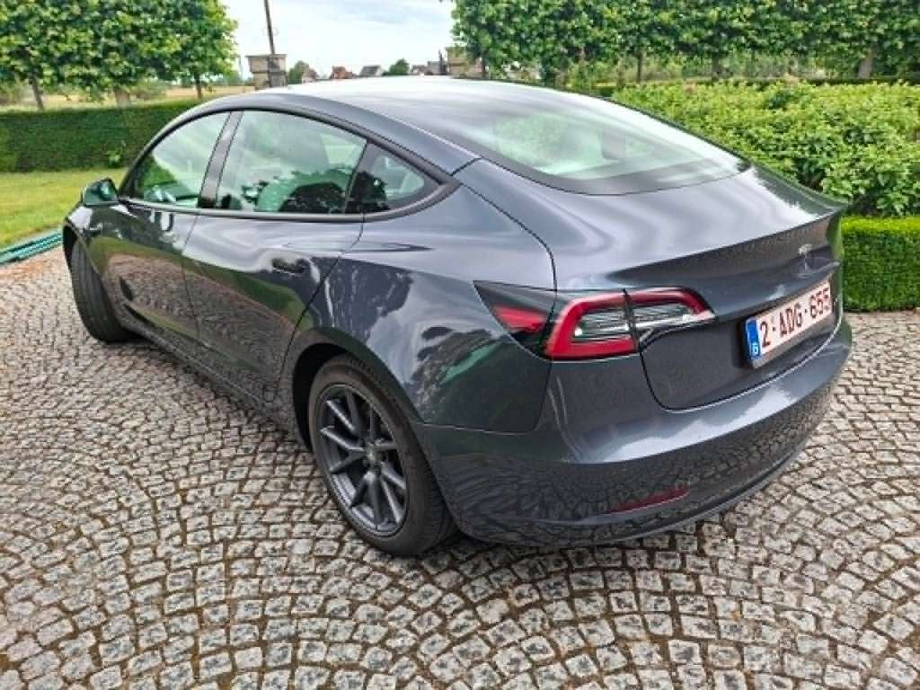 Tesla 3 long range bwj2021, Autos, Argent ou Gris, Achat, 4 portes, Berline