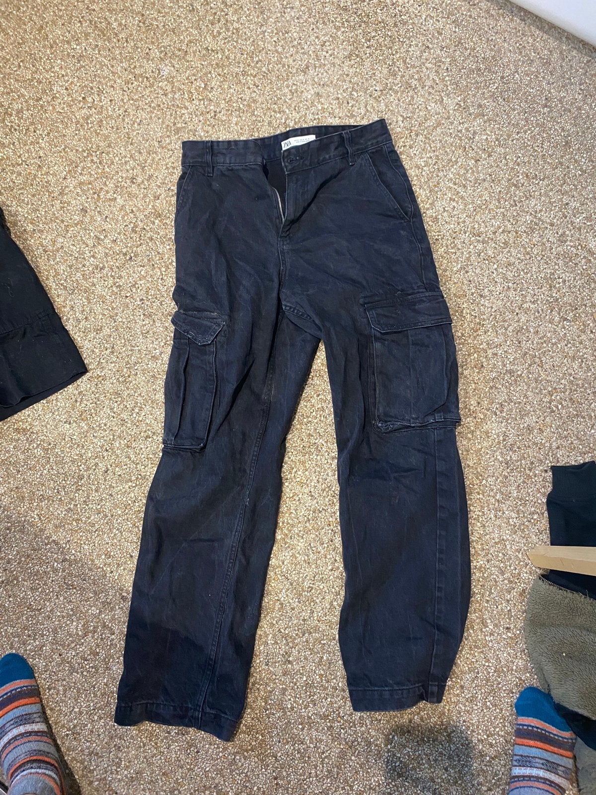 Zara zwarte cargo broek - M, Vêtements | Femmes, Enlèvement, Comme neuf