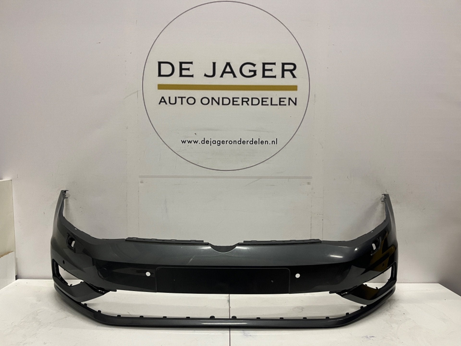 VW GOLF 7 FACELIFT VOORBUMPER BUMPER 4PDC KLS 5G0807221FL, Gebruikt, Volkswagen AG, Vw@volkswagen.de, Bumper