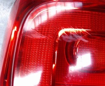 Feu arrière gauche Volkswagen Touran 2010-2015 LP/15469, Autos : Pièces & Accessoires, Enlèvement, Utilisé, Volkswagen