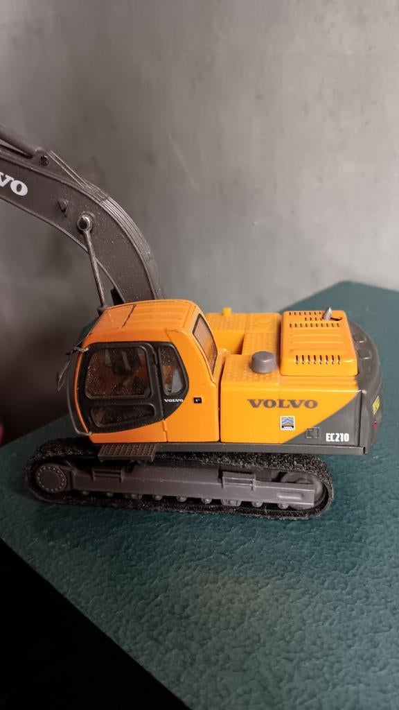 Rupskraan volvo schaalmodel, Ophalen