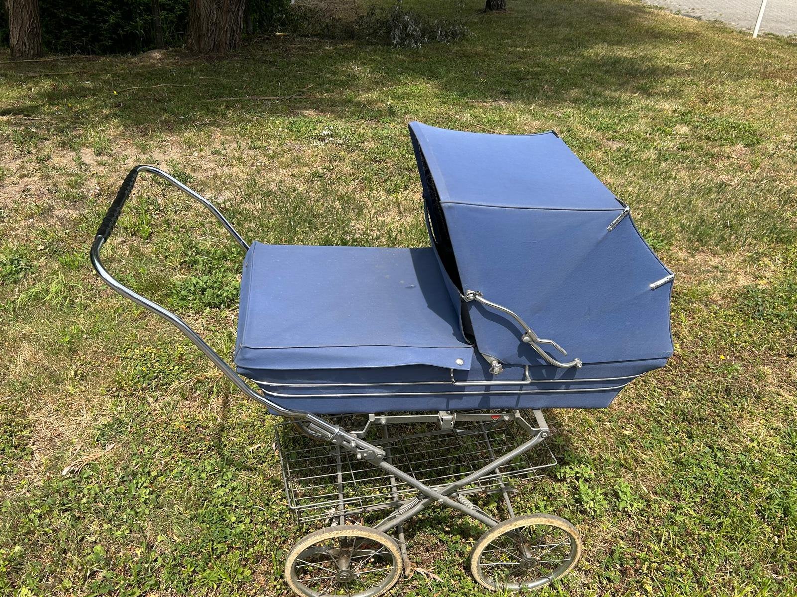 Vintage Silver Cross kinderwagen – klassiek model – blauw, Enfants & Bébés, Poussettes & Combinaisons, Enlèvement, Utilisé