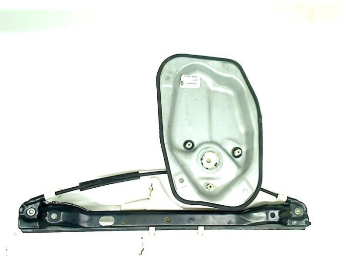 Mécanique vitre 4portes arrière gauche d'un Volkswagen Jet, Volkswagen, -, 3 mois de garantie, Utilisé