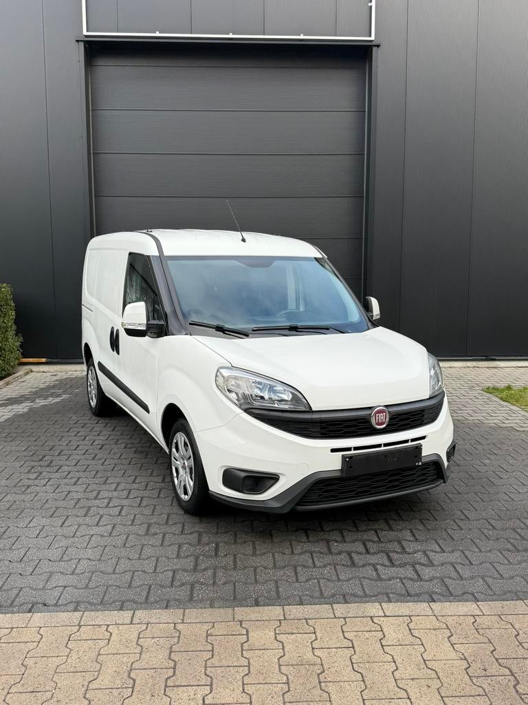 Fiat Doblo Multijet 1.3 Airco 3 places 96670 km Propre, Autos, Euro 5, Achat, 4 portes, Entreprise