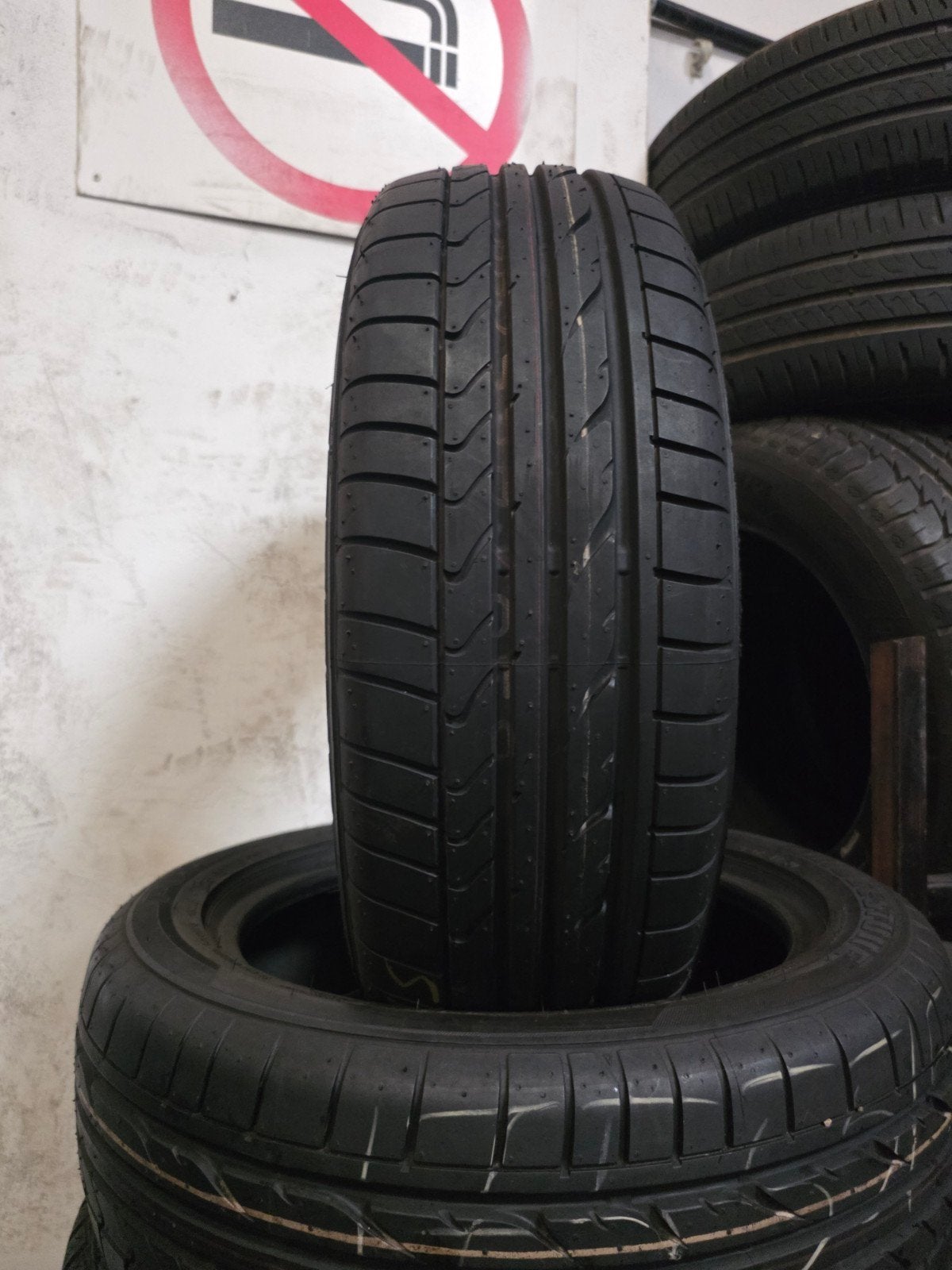 175 55 15 Bridgestone avec montage et équilibrage, Enlèvement