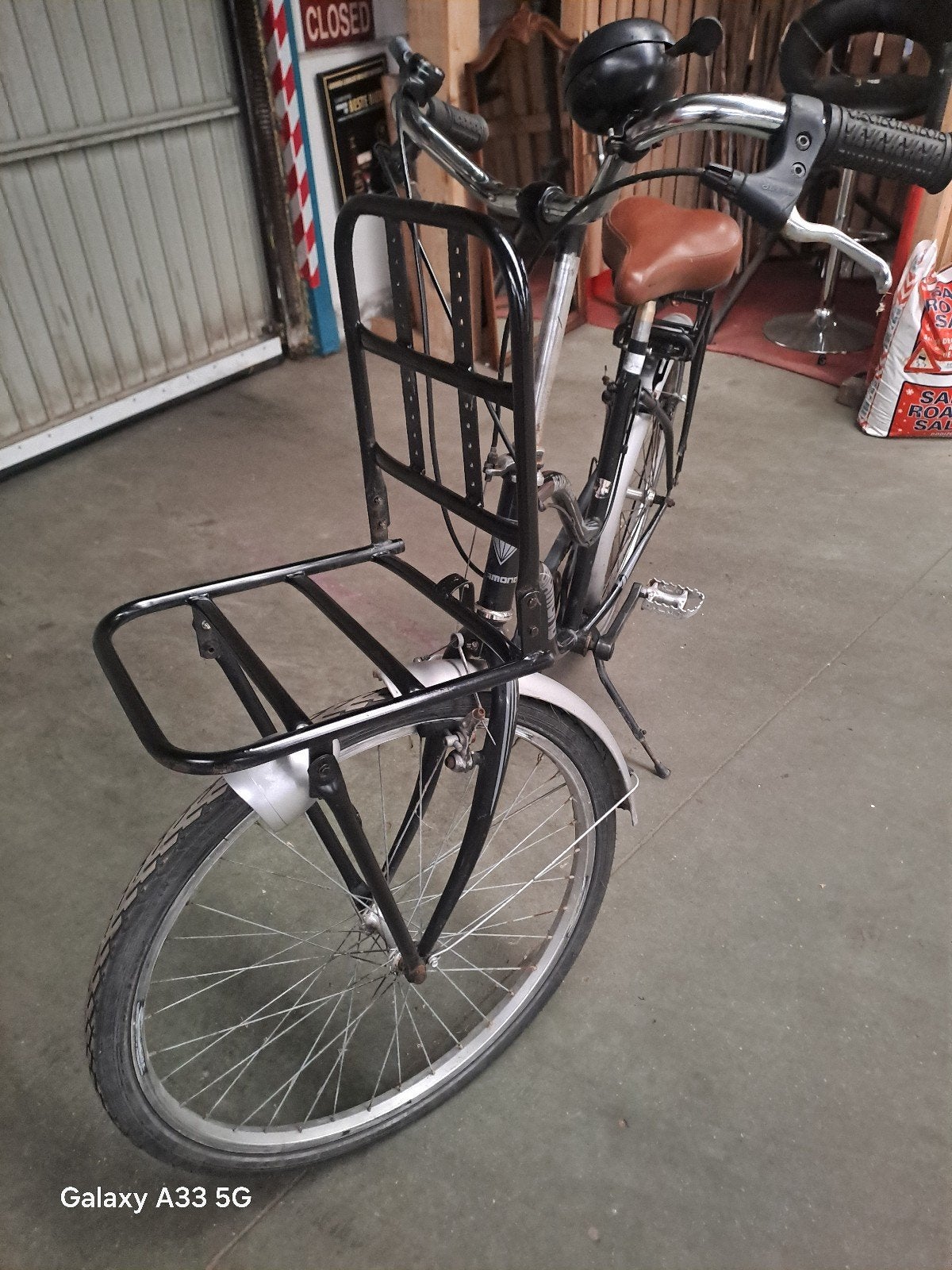 Dames fiets met transport rekje, Fietsen en Brommers, Ophalen of Verzenden