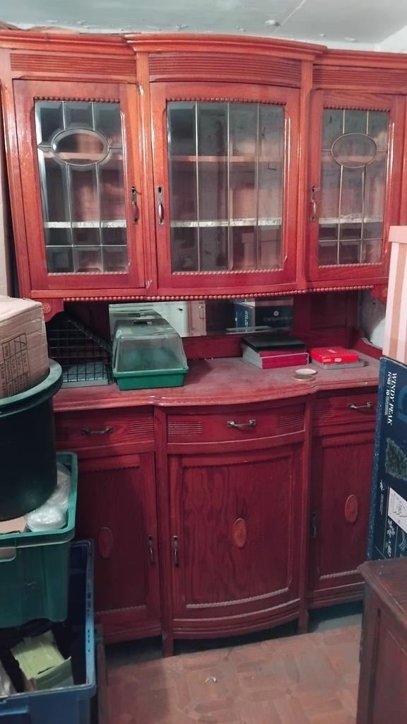 Heel oud buffet, Huis en Inrichting, Ophalen, Gebruikt, Met deur(en)