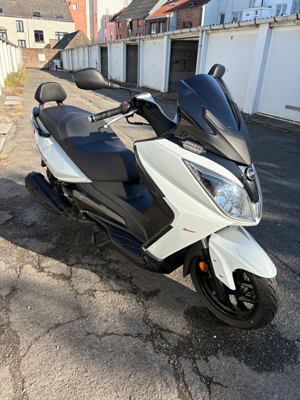 Sym GTS 125i 2018, Vélos & Vélomoteurs, Autres modèles, Enlèvement, Utilisé, Essence