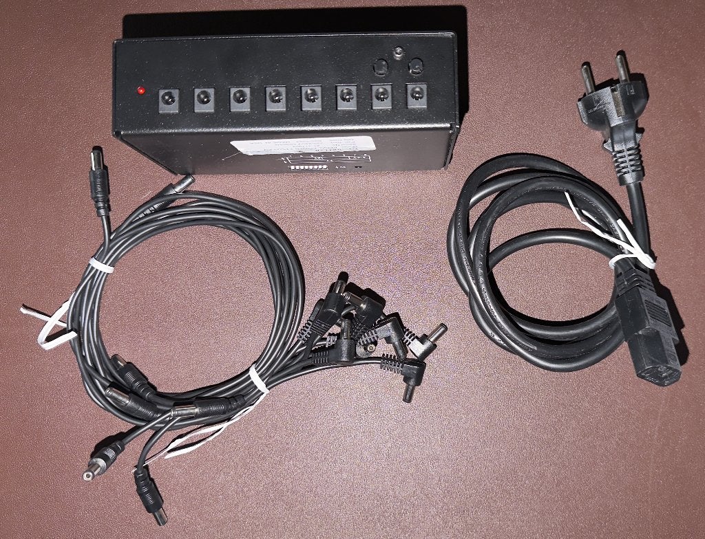 Voodoo Lab Pedal Power 2 Plus, Musique & Instruments, Effets, Comme neuf, Enlèvement ou Envoi