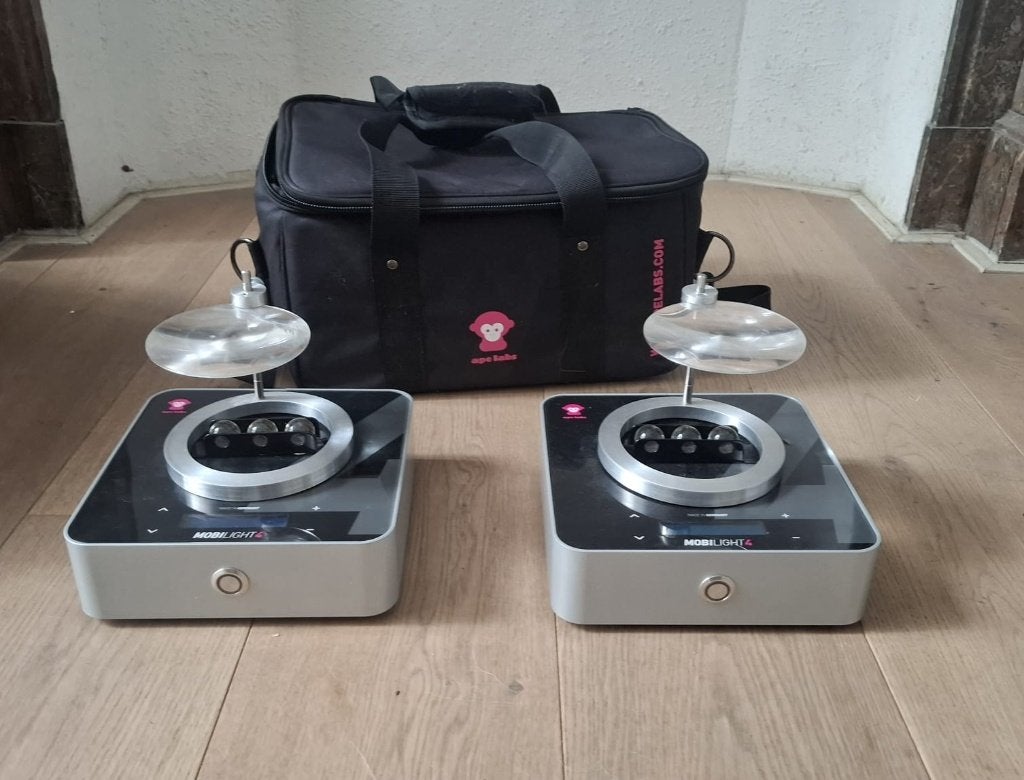Set van 2 x Ape Labs MobiLight 2 + Ape Labs draagtas., Ophalen of Verzenden, Zo goed als nieuw, Licht, Geluidgestuurd