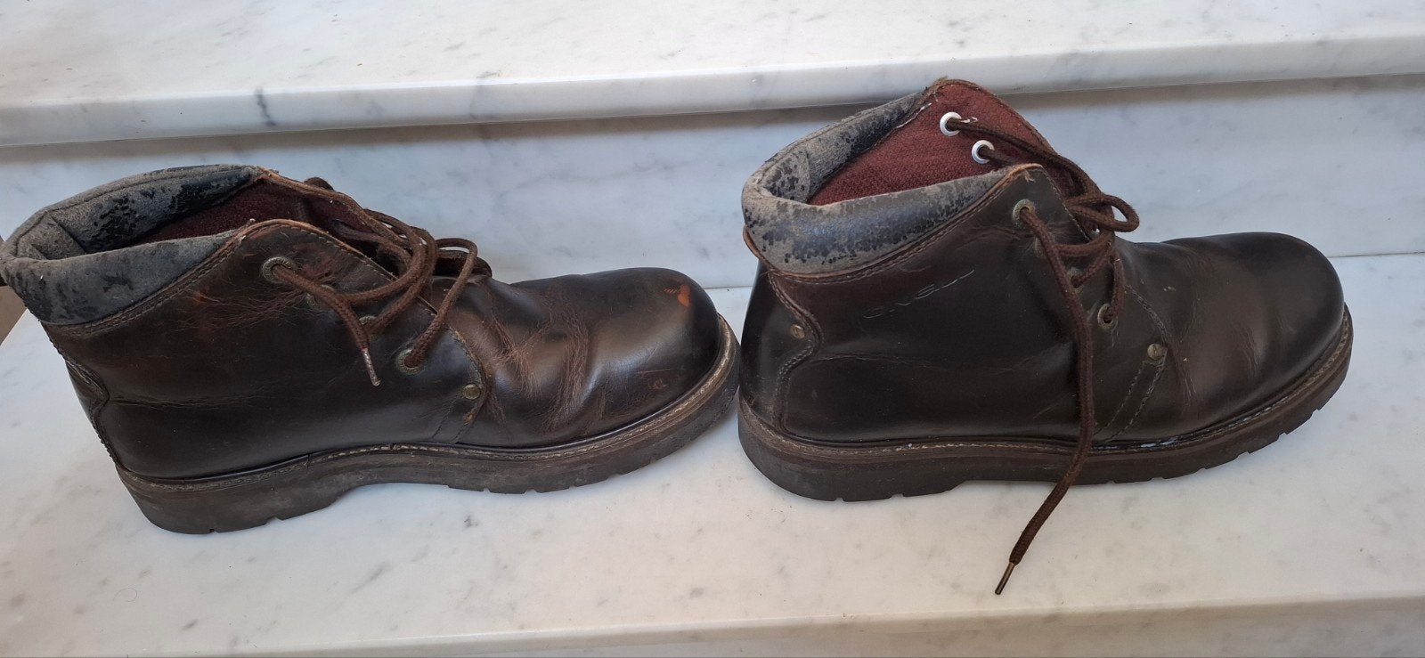 Bottines de randonnée ONEILL, Enlèvement, Utilisé