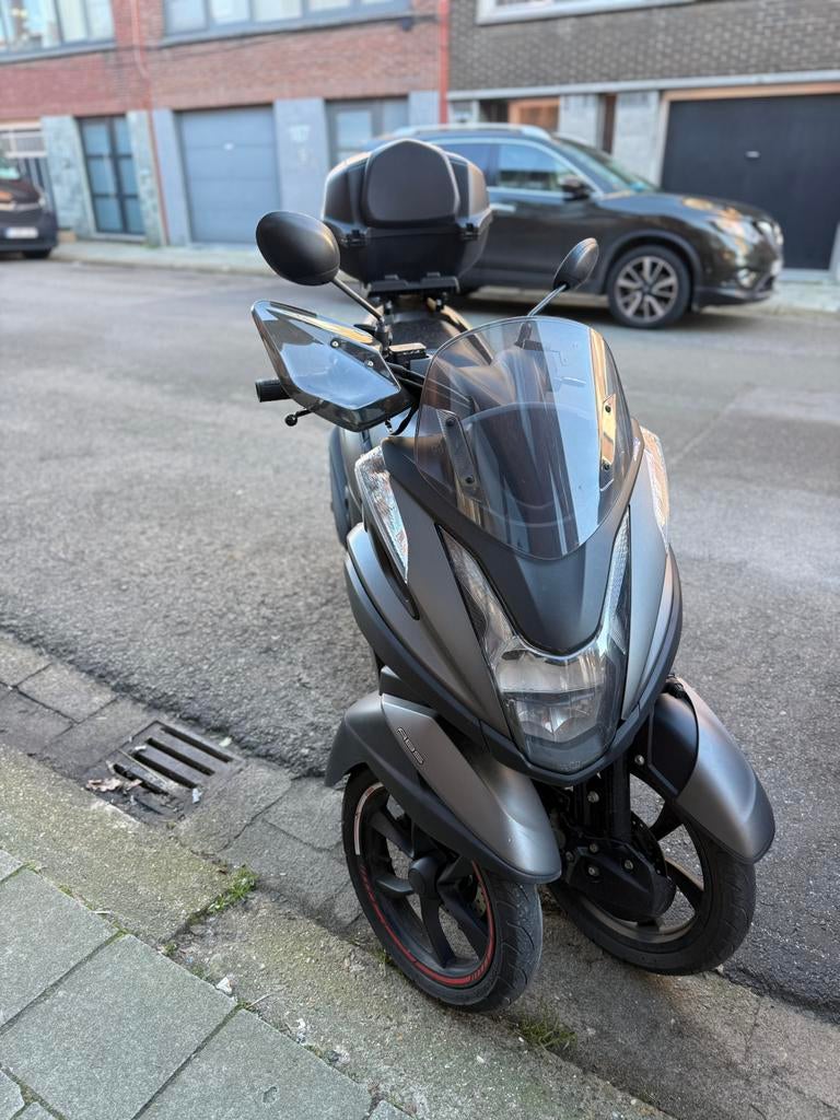 yamaha tricity 125 auto rijbewijs B, Ophalen
