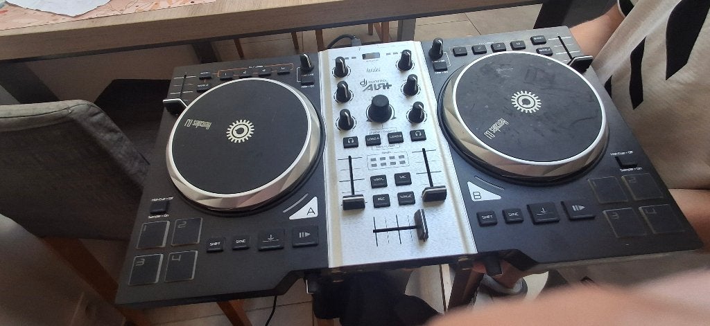 Table de mixage, Enlèvement, Utilisé