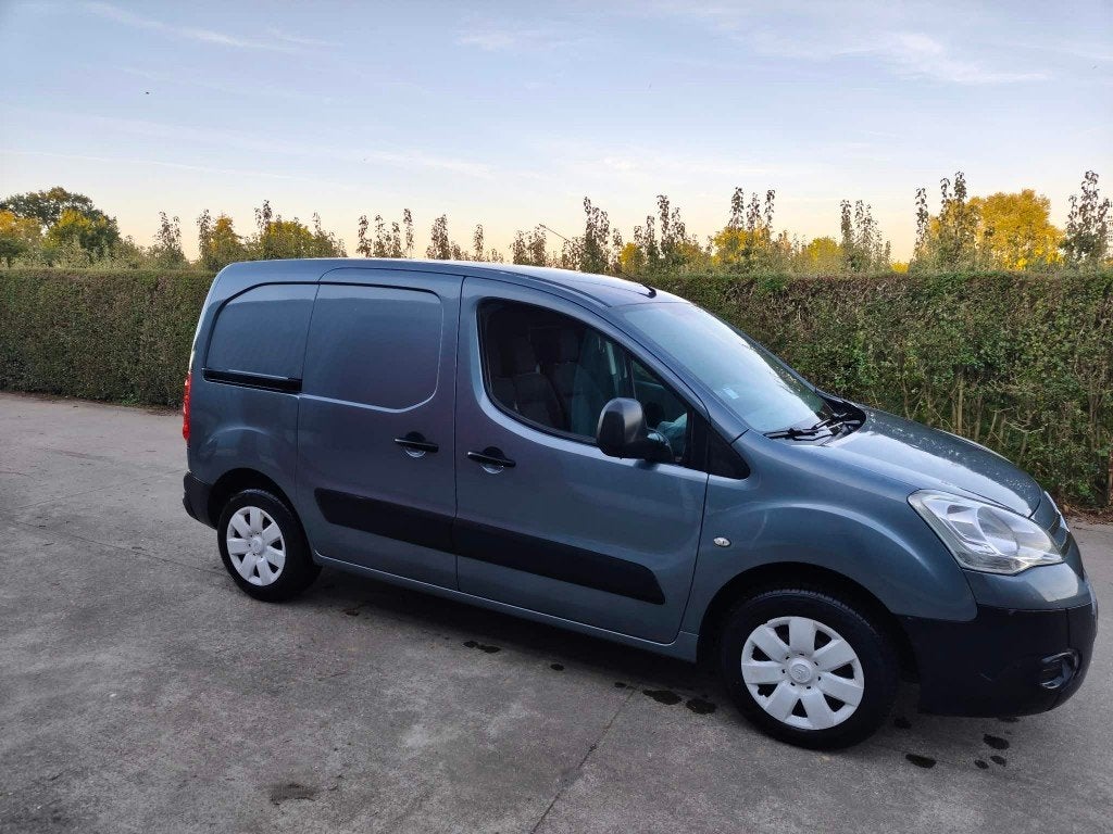 citroen berlingo, Auto's, Voorwielaandrijving, Stof, 4 cilinders, 1600 cc
