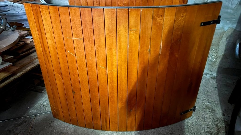 Gebogen houten barfront of wandpaneel 150 x 120 cm, Ophalen, Gebruikt, 120 cm, Hout