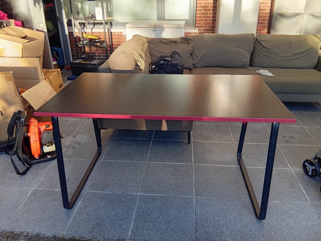 Game bureau, Huis en Inrichting, Gebruikt, Metaal, Ophalen of Verzenden, IKEA