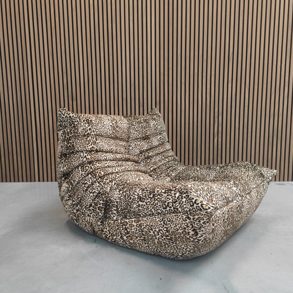Ligne Roset Togo Eenzits | Etro Leopard, Antiquités & Art, Antiquités | Meubles | Chaises & Canapés, Enlèvement ou Envoi
