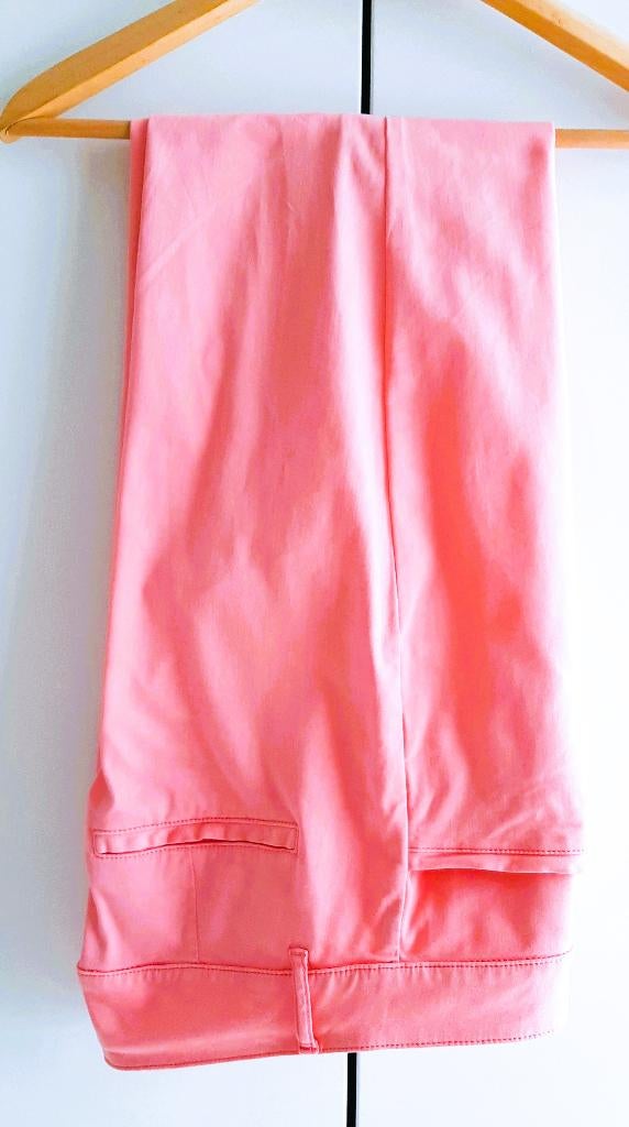 Te koop: Nieuw!! Leuke roze broek 'Gigue" 42., Kleding | Dames, Maat 42/44 (L), Nieuw, Ophalen of Verzenden, "Gigue"