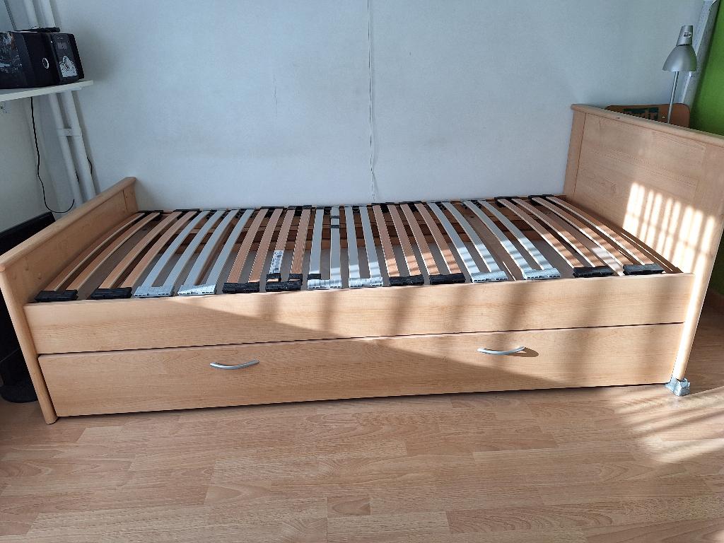 Eenpersoonsbed met lattenbodem en lade onder bed, Huis en Inrichting, Slaapkamer | Bedden, Ophalen, Gebruikt, 90 cm, Eenpersoons