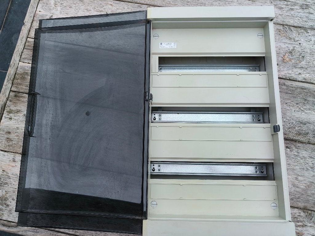 Verdeelkast Fix-O-Rail 150 - 3 rijen / 54 Modules, Doe-het-zelf en Bouw, Elektriciteit en Kabels, Ophalen, Gebruikt, ABB, Groepenkast