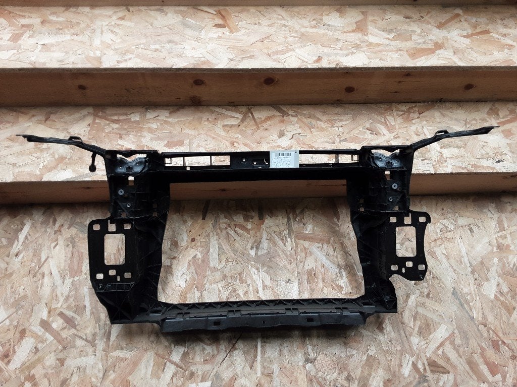 FACE AVANT Audi Q3 (F3B) (01-2018/06-2021) (83A805594J), Auto-Union-Straße  1,
85057  Ingolstadt, DE, Info@audi.de, Audi, Utilisé