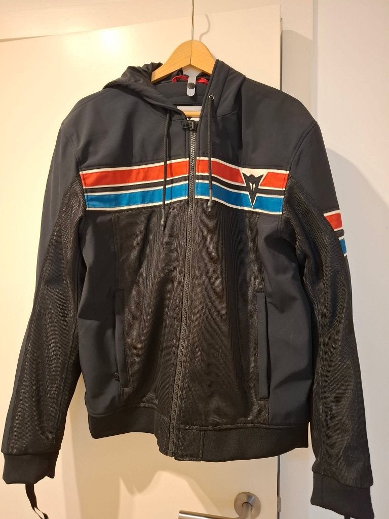 prachtige ZOMER moto jas 2x XL     confectiemaat 56-58, Motoren, Ophalen, Dainese, Jas | textiel, Heren