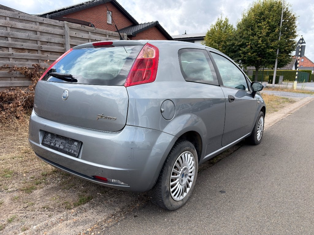 Mooie Punto 1200benz, 124000km, gekeurd voor verkoop, 1242 cm³, Achat, Boîte manuelle, 48 kW