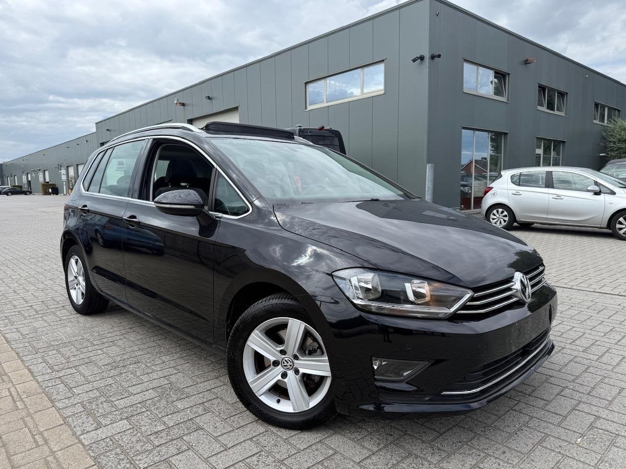 Volkswagen Golf Sportsvan Highline 1.6 TDI | Pano | 54.000km, Auto's, Voorwielaandrijving, Monovolume, Gebruikt, Golf Sportsvan