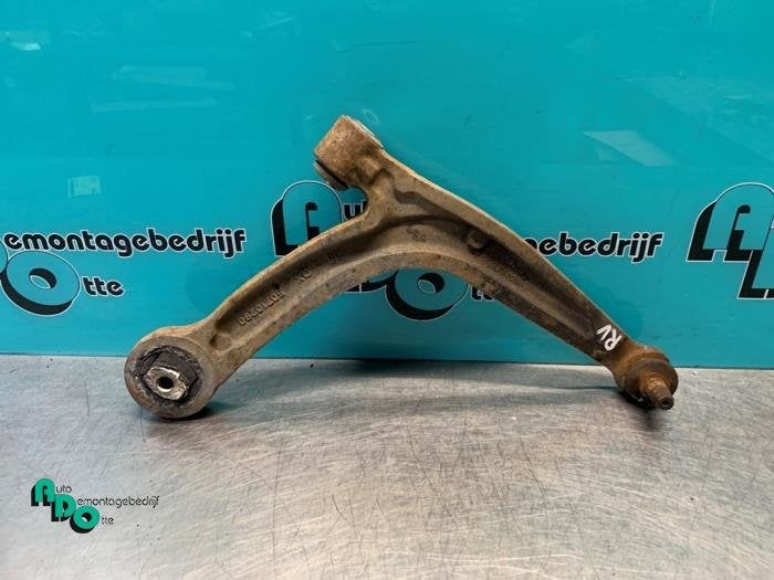 Bras de suspension avant droit d'un Ford KA (KA 08-), -, 3 mois de garantie, -, -