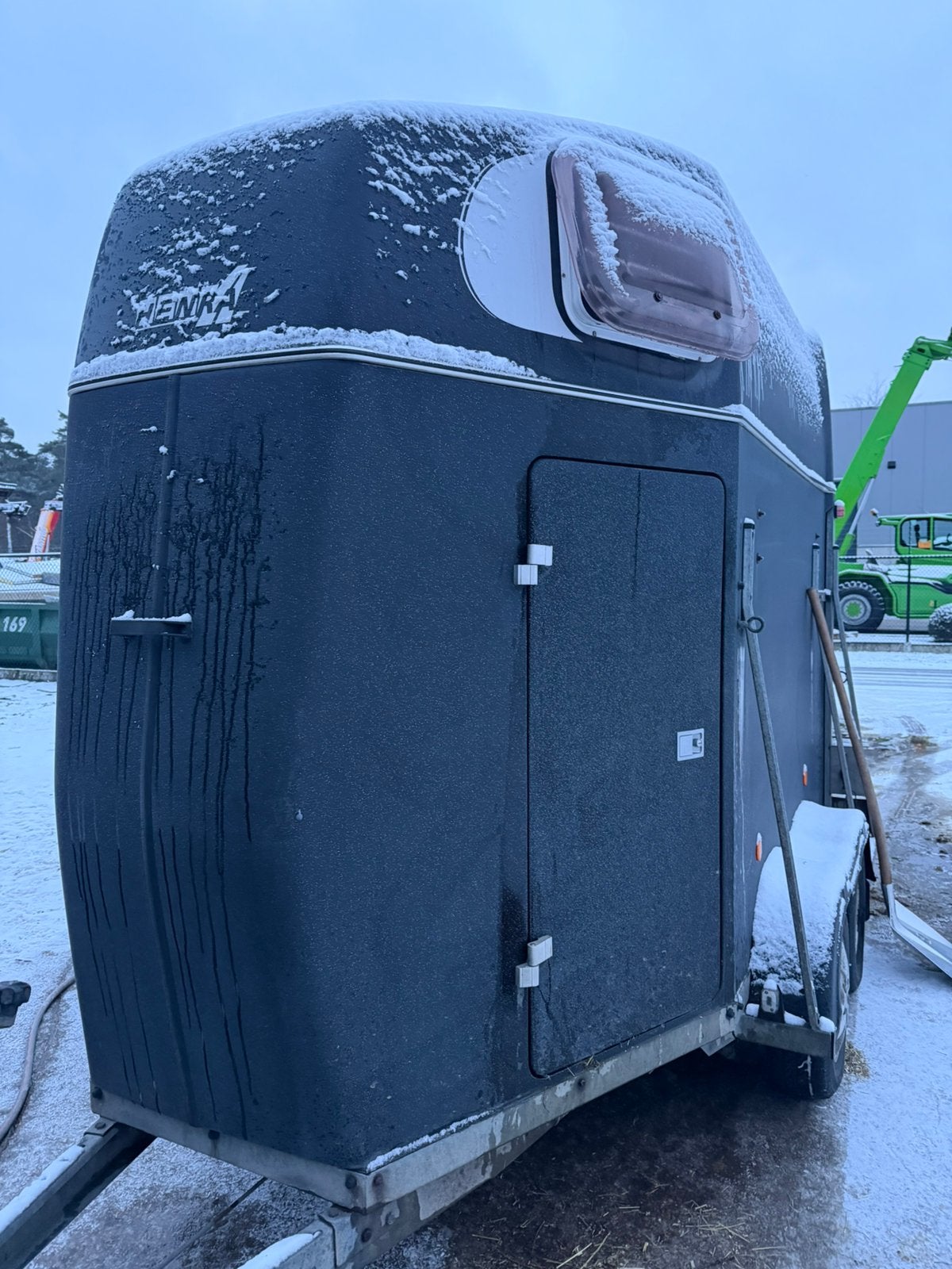 Henra trailer, Ophalen, Gebruikt, Aluminium, 2-paards trailer