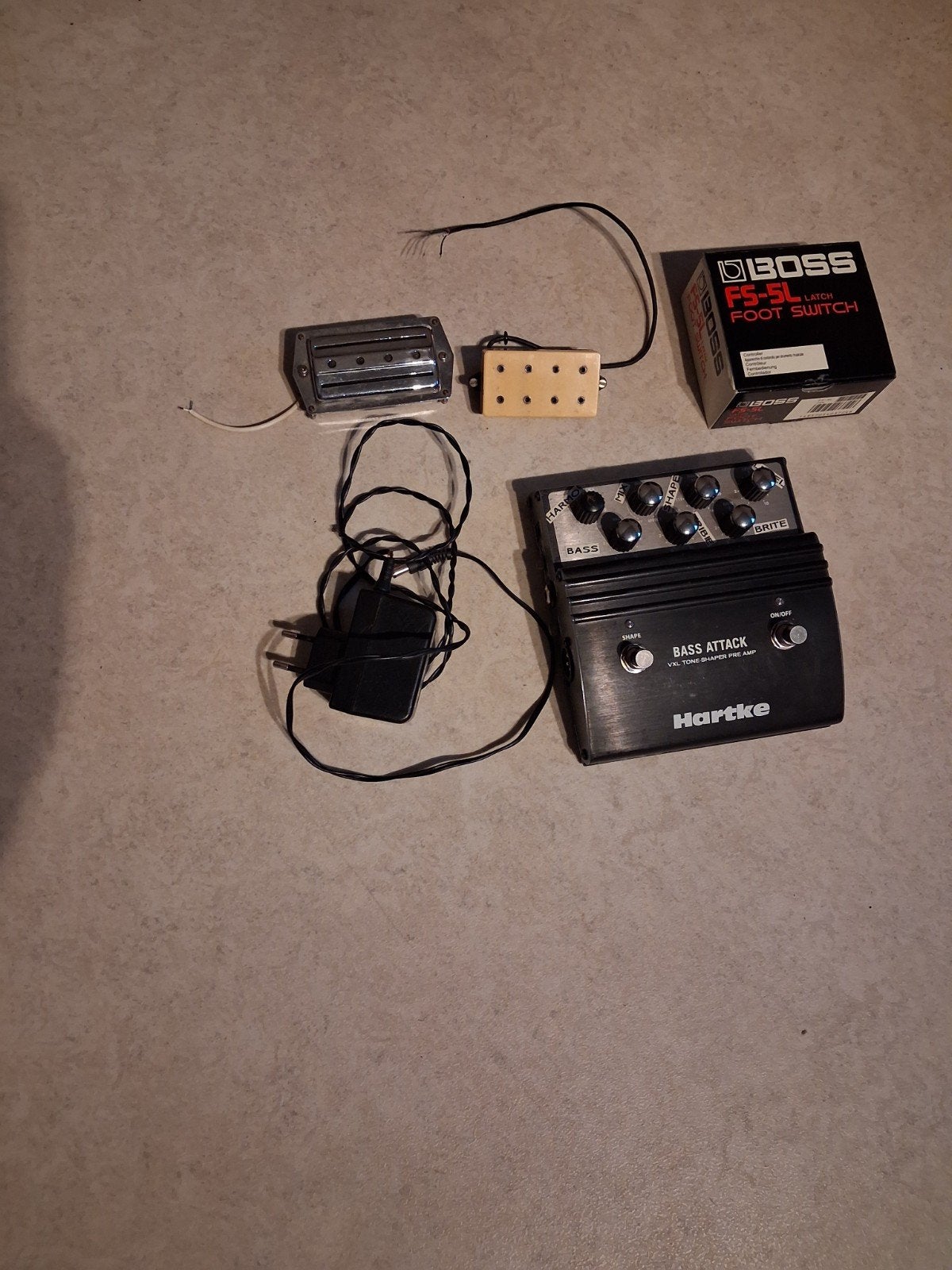 Boss en hartke bas pedaal, Muziek en Instrumenten, Ophalen