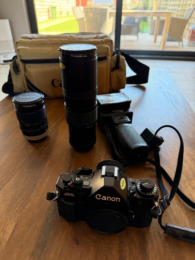 CANON A1, Audio, Tv en Foto, Fotocamera's Analoog, Ophalen, Zo goed als nieuw, Spiegelreflex, Canon