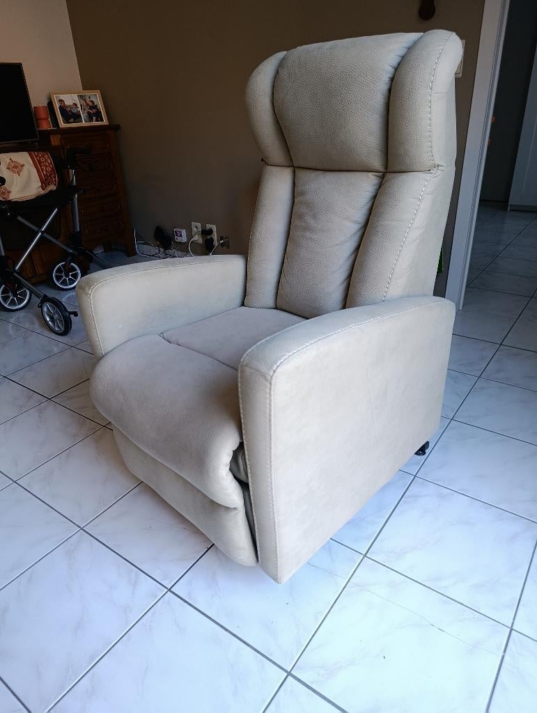 Elektrische relax zetel met liftfunctie, Huis en Inrichting, Ophalen, Gebruikt, Stof