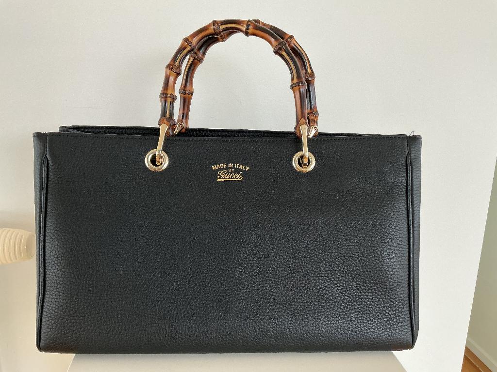 Mooie zwarte handtas, Handtassen en Accessoires, Tassen | Damestassen, Ophalen of Verzenden, Nieuw, Zwart, Handtas