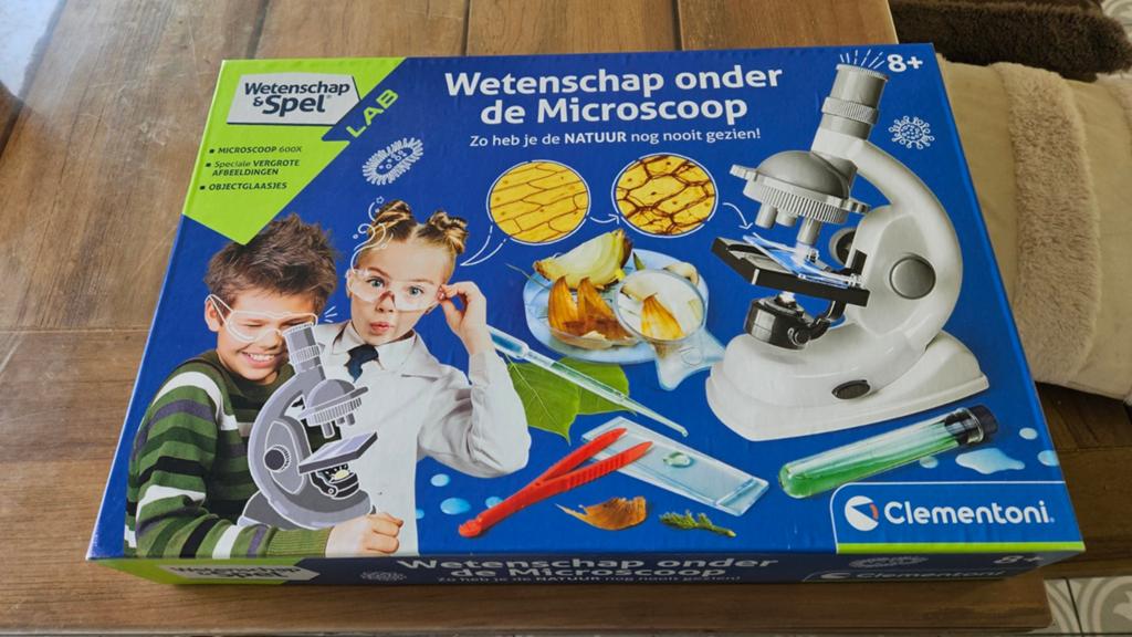 Wetenschap onder de microscoop, Kinderen en Baby's, Ophalen