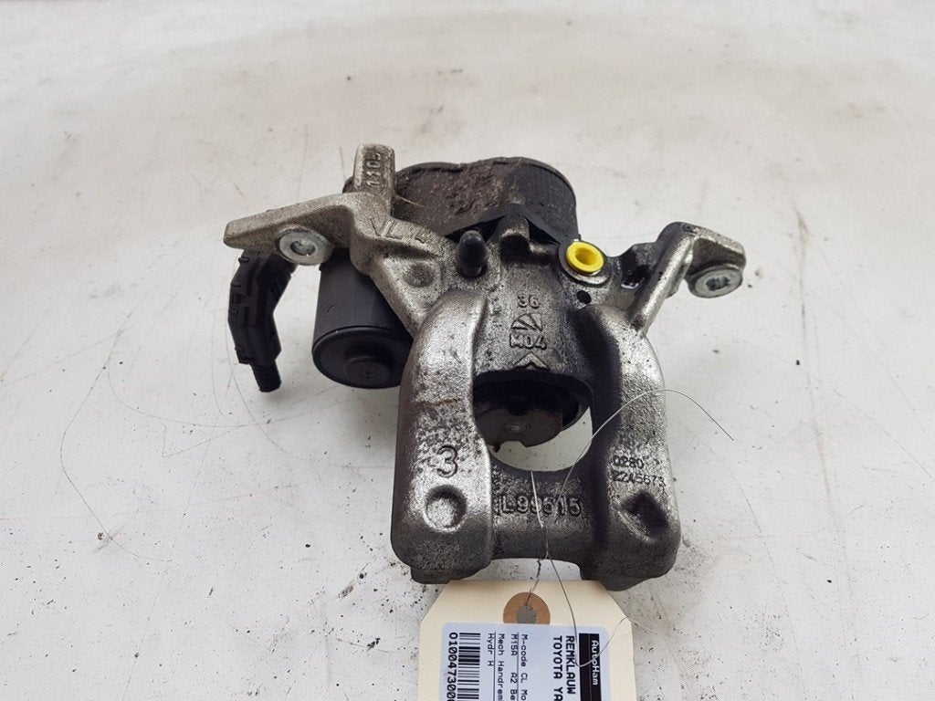 REMKLAUW RECHTS ACHTER Toyota Yaris Cross (PB1 / PJ1), Gebruikt, Toyota