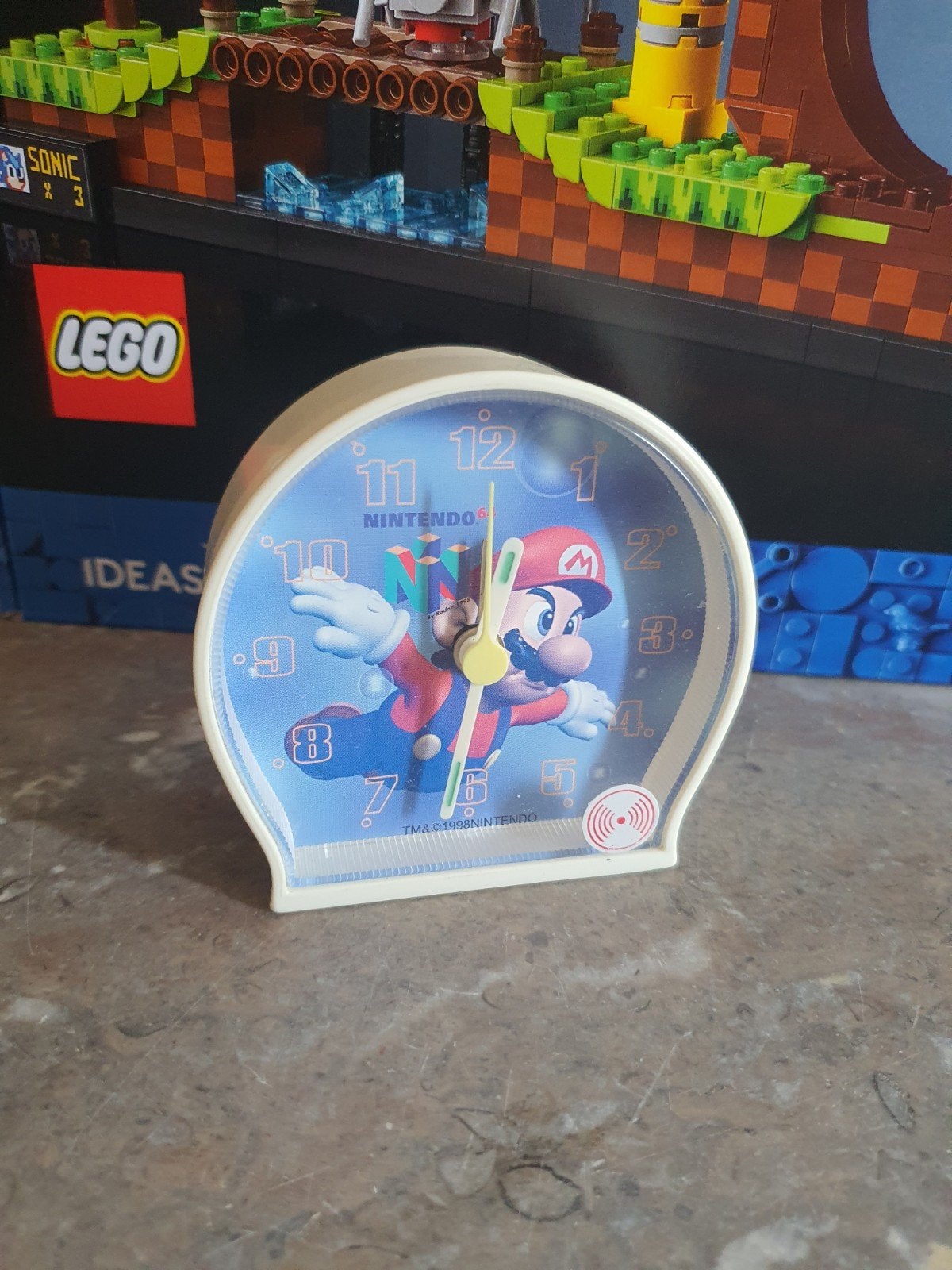 Officiële n64 supermario nachtklok, Games en Spelcomputers, Games | Nintendo Game Boy, Ophalen